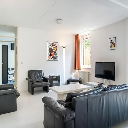 Ground-floor Texel Retreat Apartment Westermient